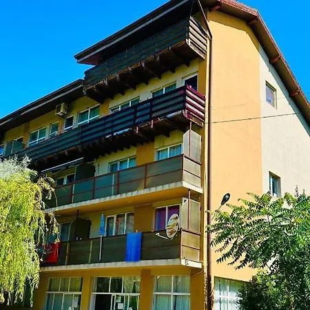 Roxi Case de vacanță